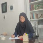 خانم علیزاده مدیریت دبیرستان دخترانه مهر امید